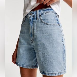 Abercrombie & Fitch High Rise Loose Shorts Size 29/8
